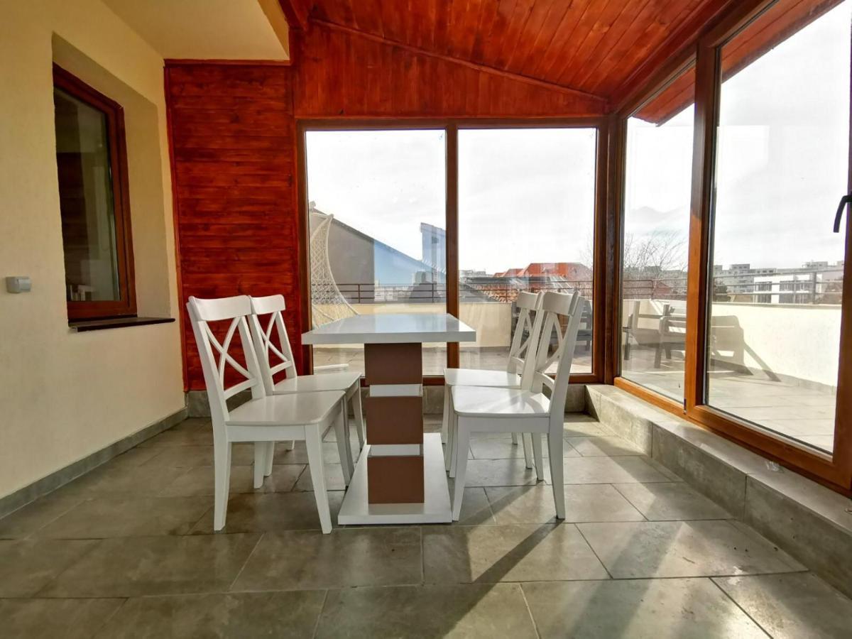 Vip Apartment-Brilliant Apartments 콘스탄차 외부 사진