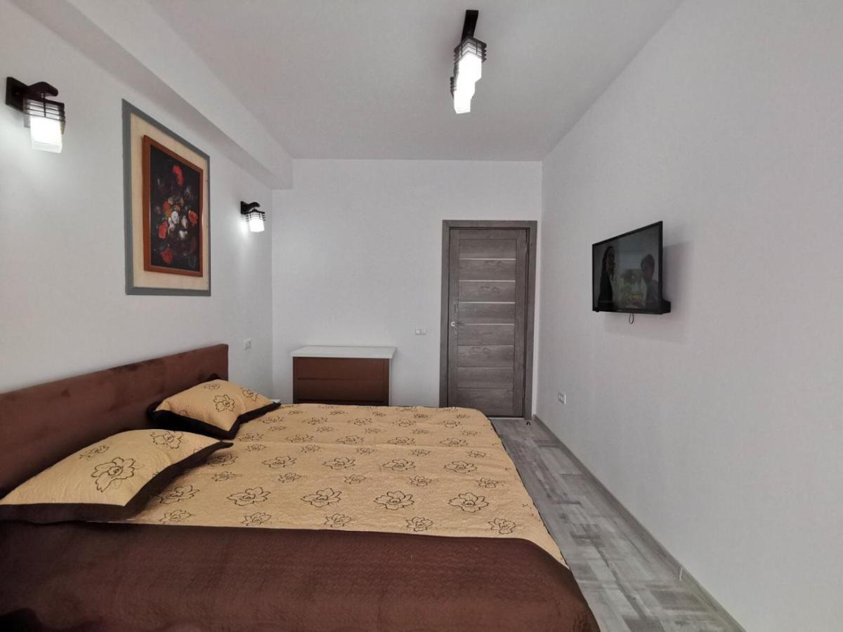 Vip Apartment-Brilliant Apartments 콘스탄차 외부 사진